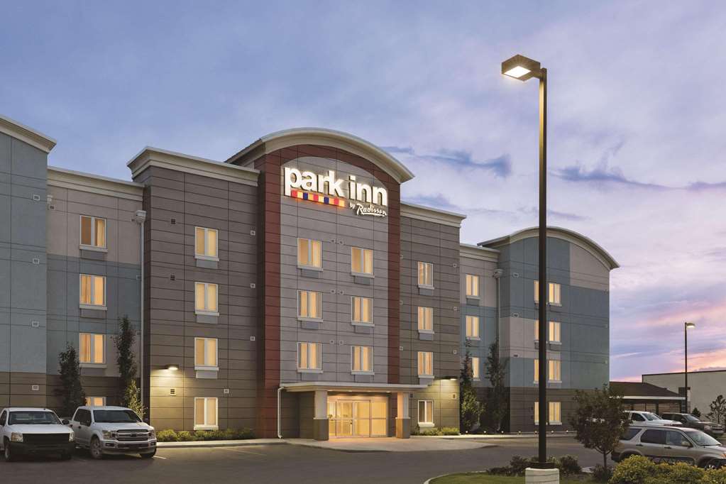 Park Inn by Radisson Calgary Airport North AB in Calgary, Canada