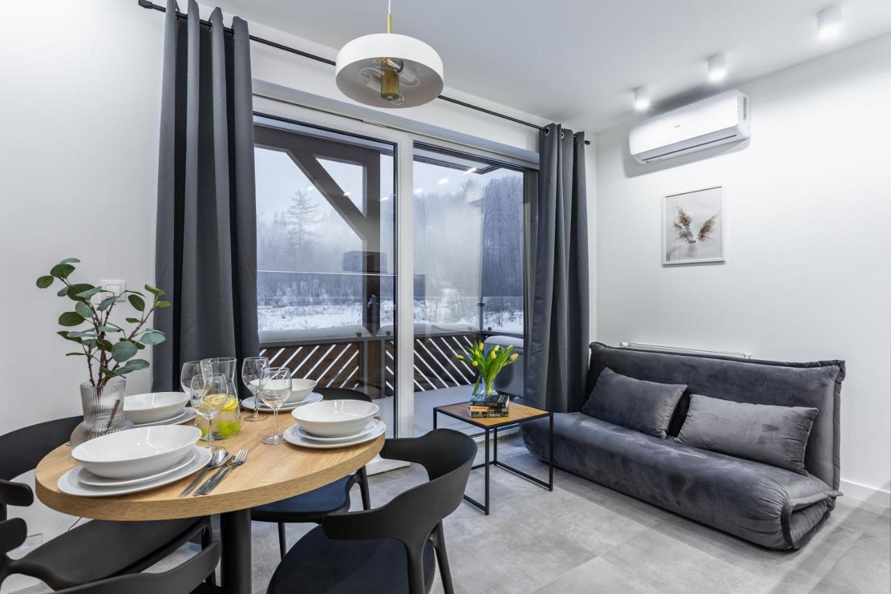 Z Widokiem Apartamenty Swierkowe 8 Z Widokiem Na Gory Blisko Stoku Narciarskiego Dolina Szczescia — 4-Star Luxury Hotel in Szklarska Poreba, Poland