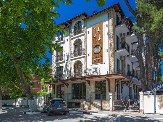 Marsel Hotel — Gelendzhik