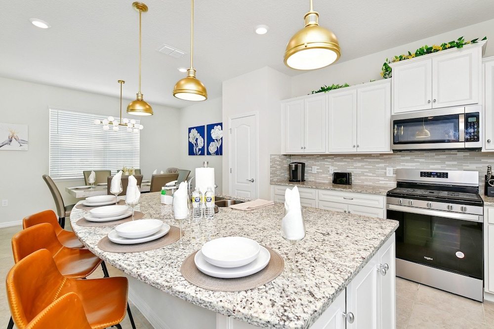 5br Modern Villa in Soltera Resort Disney Pool - photo 16