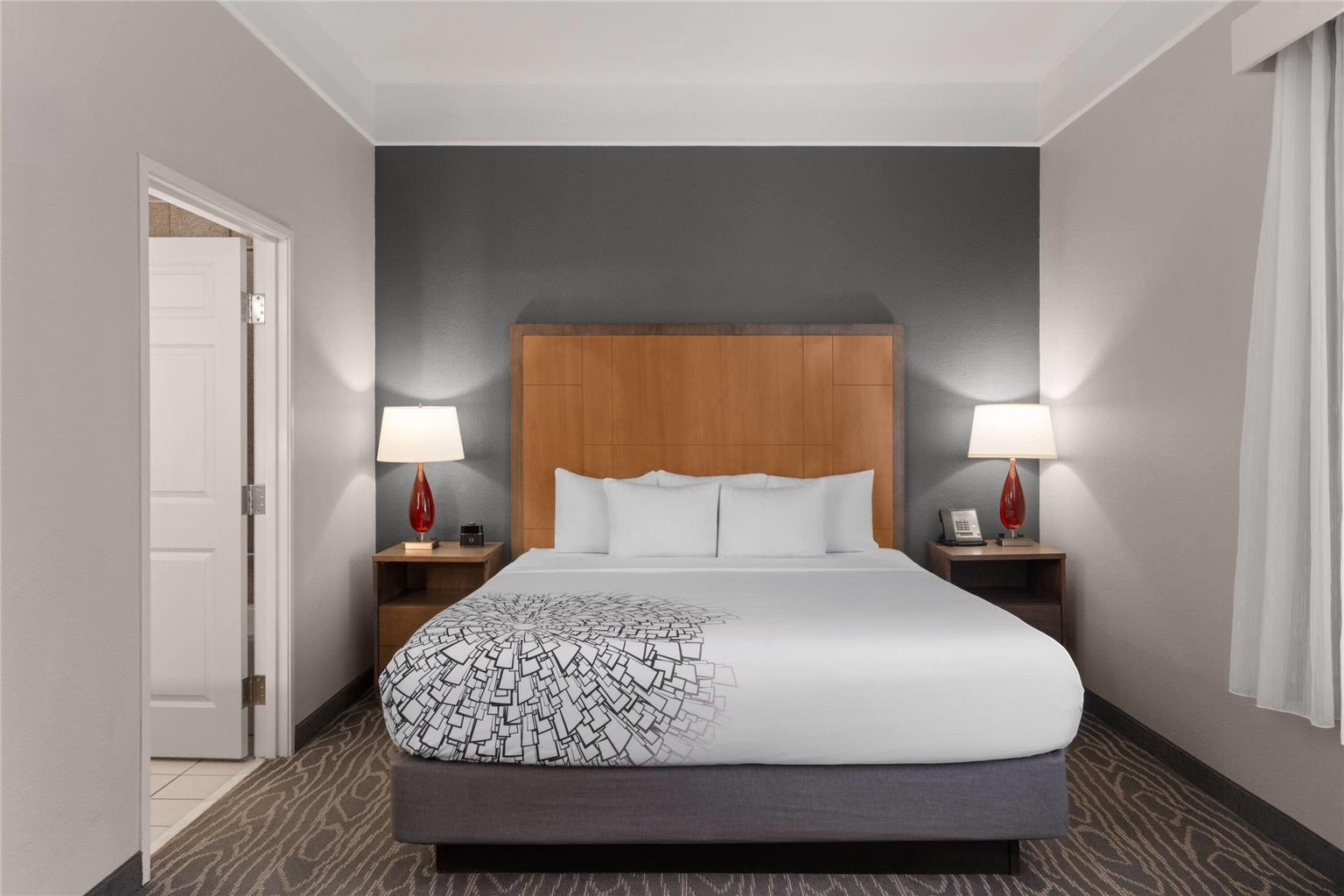 La Quinta Inn & Suites by Wyndham Gallup - photo 46