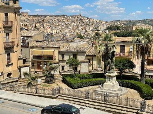 Il Teatrino del Bonajuto — 4-Star Luxury Hotel in Caltagirone, Italy