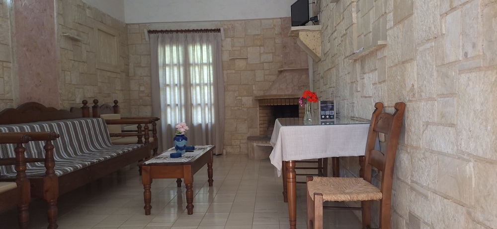 Mountain Vista Resort - last minute hotel in Rethymno