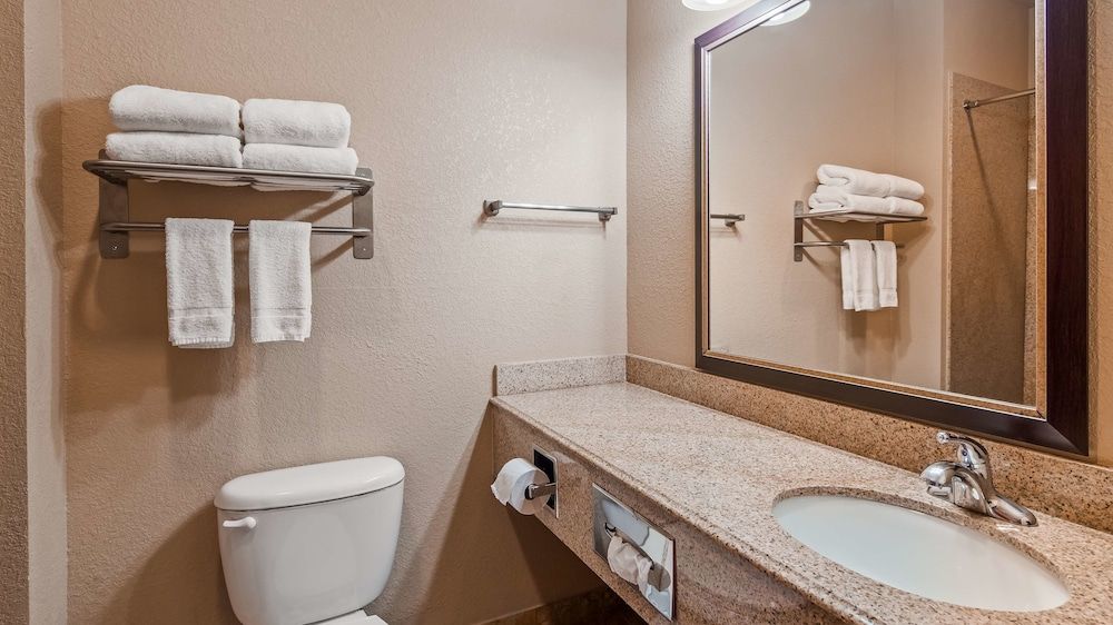 Hondo Inn Hotel - photo 20