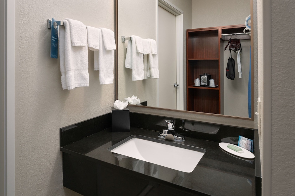 Fairfield Inn Tallahassee North I 10 - photo 21