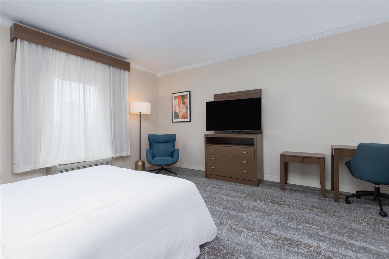 Wyndham Lake Charles - photo 24
