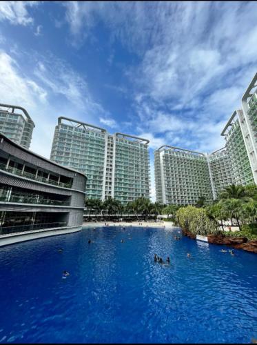 Azure Urban Resort Residence — 4-Star Luxury Hotel in Manila, Philippines