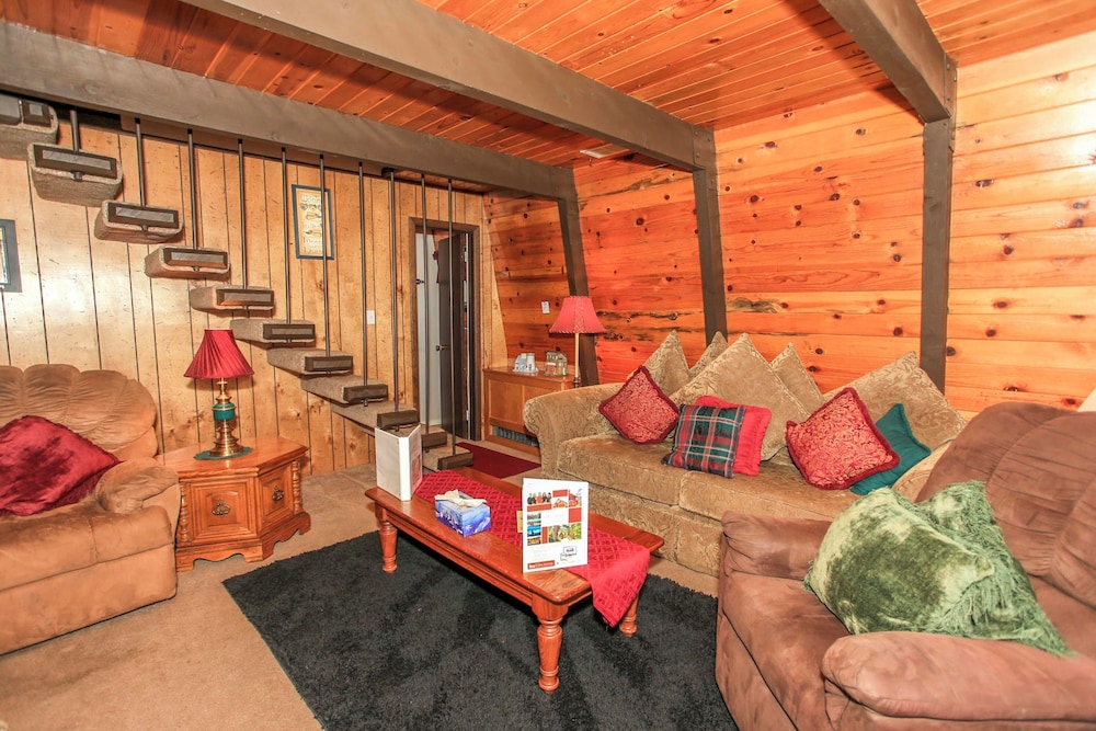 A Humble Hilltop Hideaway - photo 14