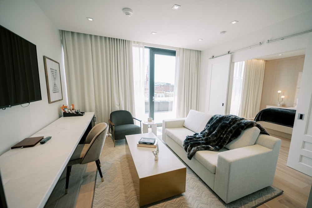 Hotel Covington Cincinnati Riverfront - photo 57