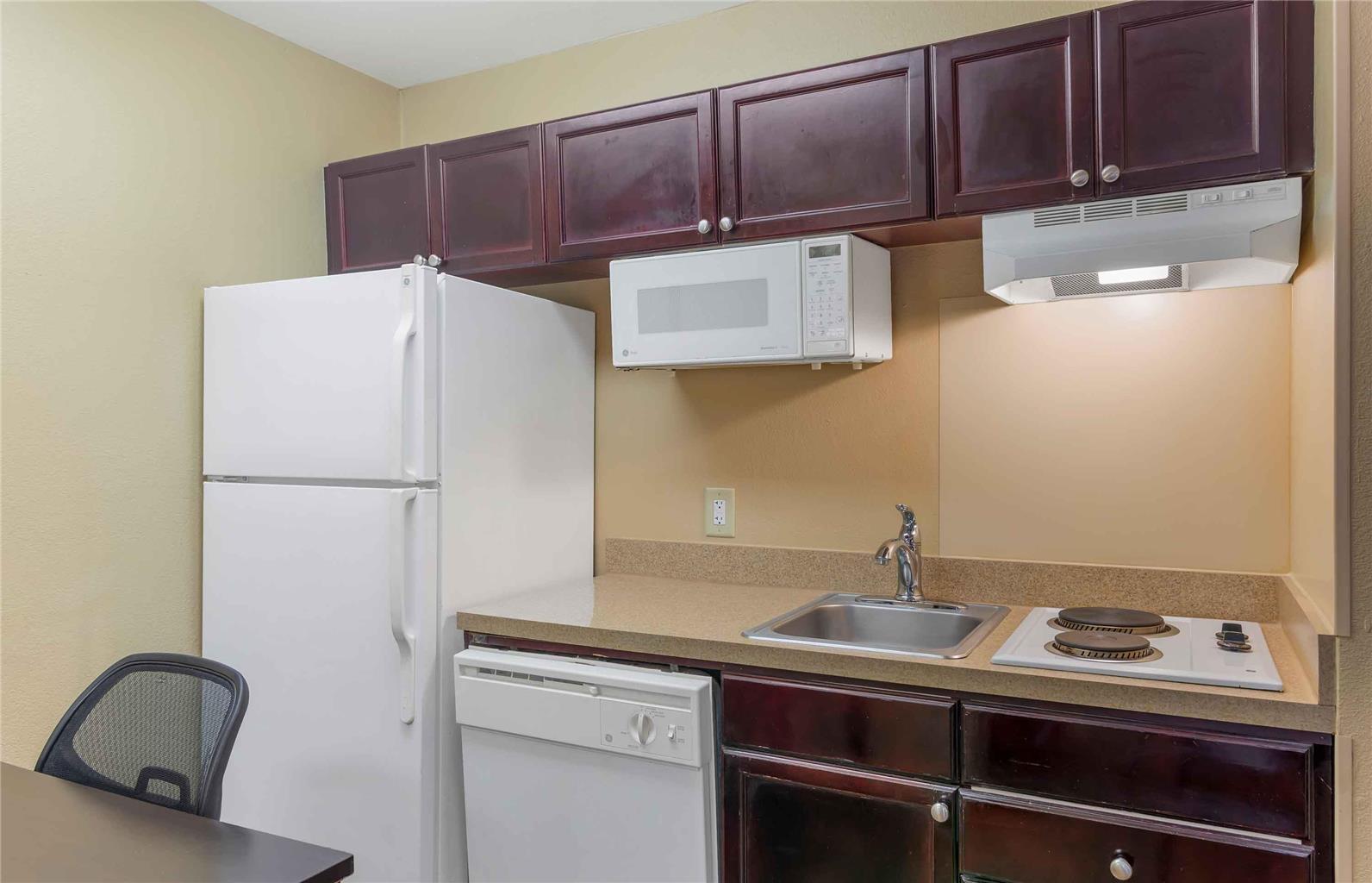Extended Stay America Suites Atlanta Alpharetta Northpoint W - photo 21
