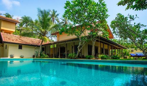 3 Sisters Beach House — 4-Star Luxury Hotel in Matara, Sri Lanka