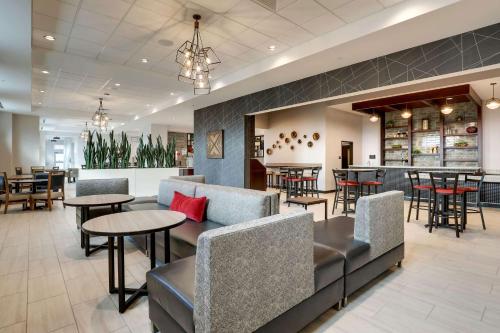 Drury Plaza Hotel Cincinnati Florence - photo 9
