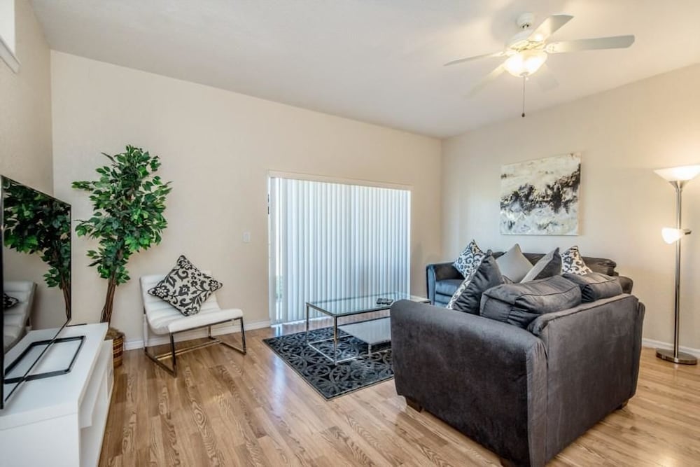 1104cal 4 Bedroom Townhome in a Resort Waterpark - photo 19