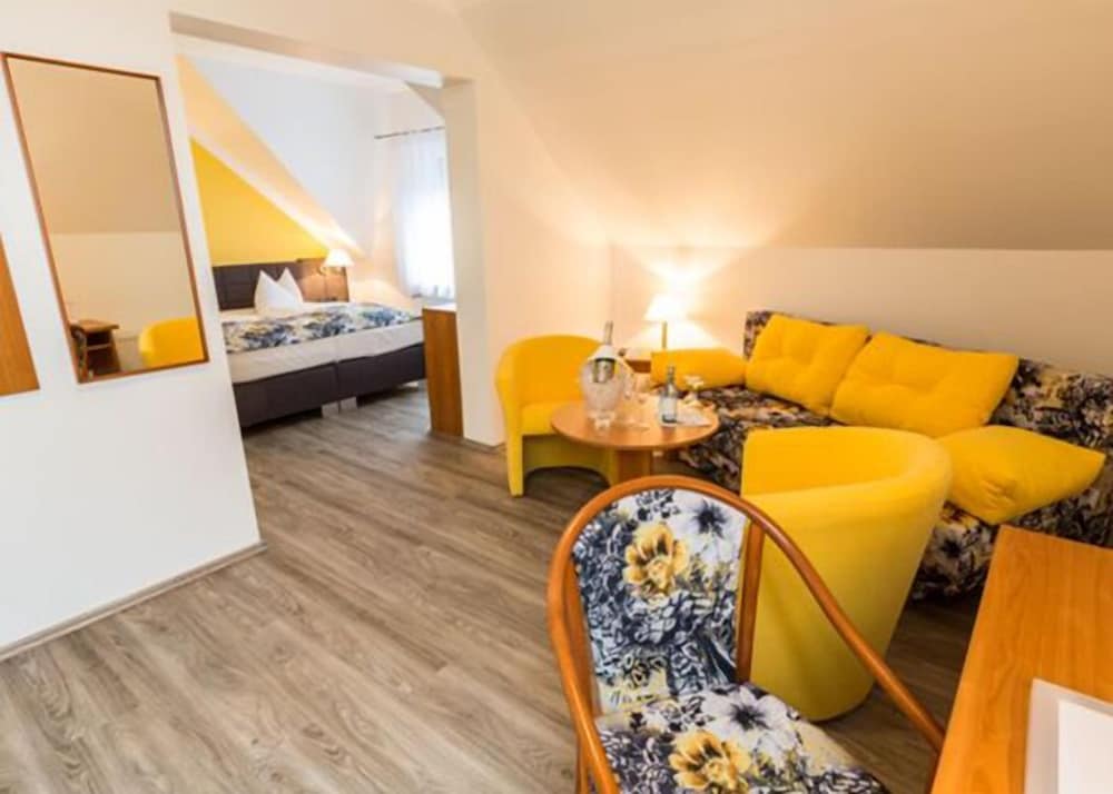 Hotel Zum Starenkasten GmbH - carbon neutral hotel in Braunschweig