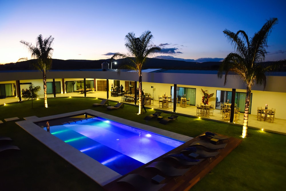 Viña del Cielo — hotel in Cadereyta