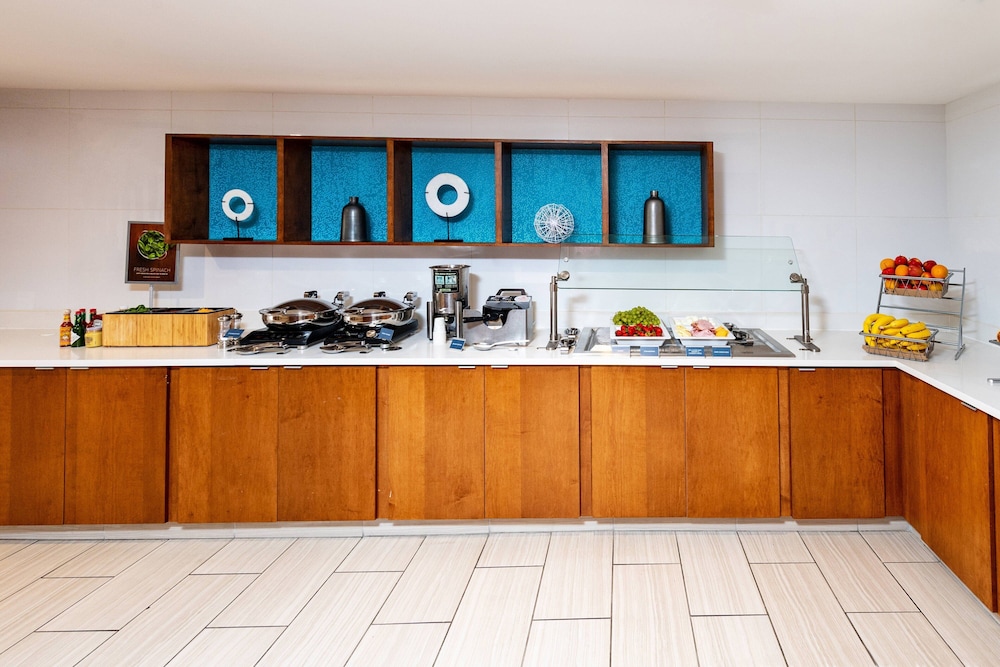 SpringHill Suites Houston Medical Center NRG Park - photo 22