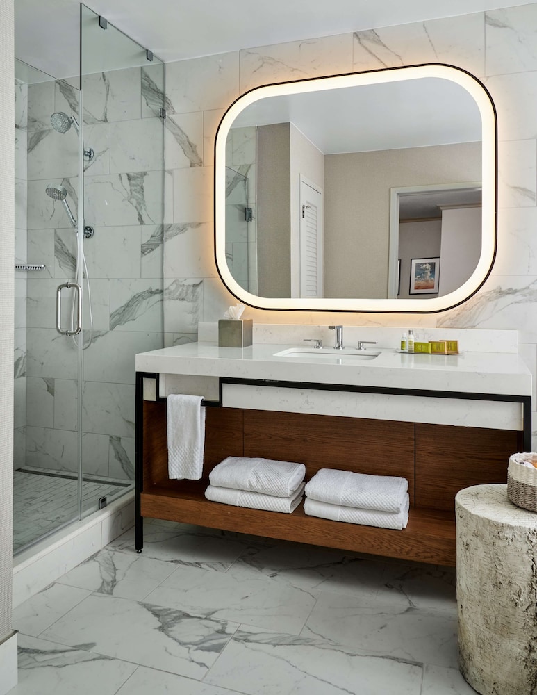 DoubleTree by Hilton Hotel Dallas Love Field - photo 39