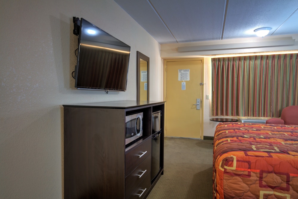Fair View Inn & Suites - photo 11