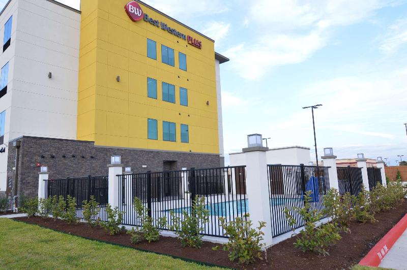 Comfort Inn & Suites Houston I 45 North IAH - photo 44