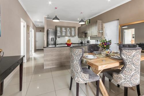 The Greenfields Suite