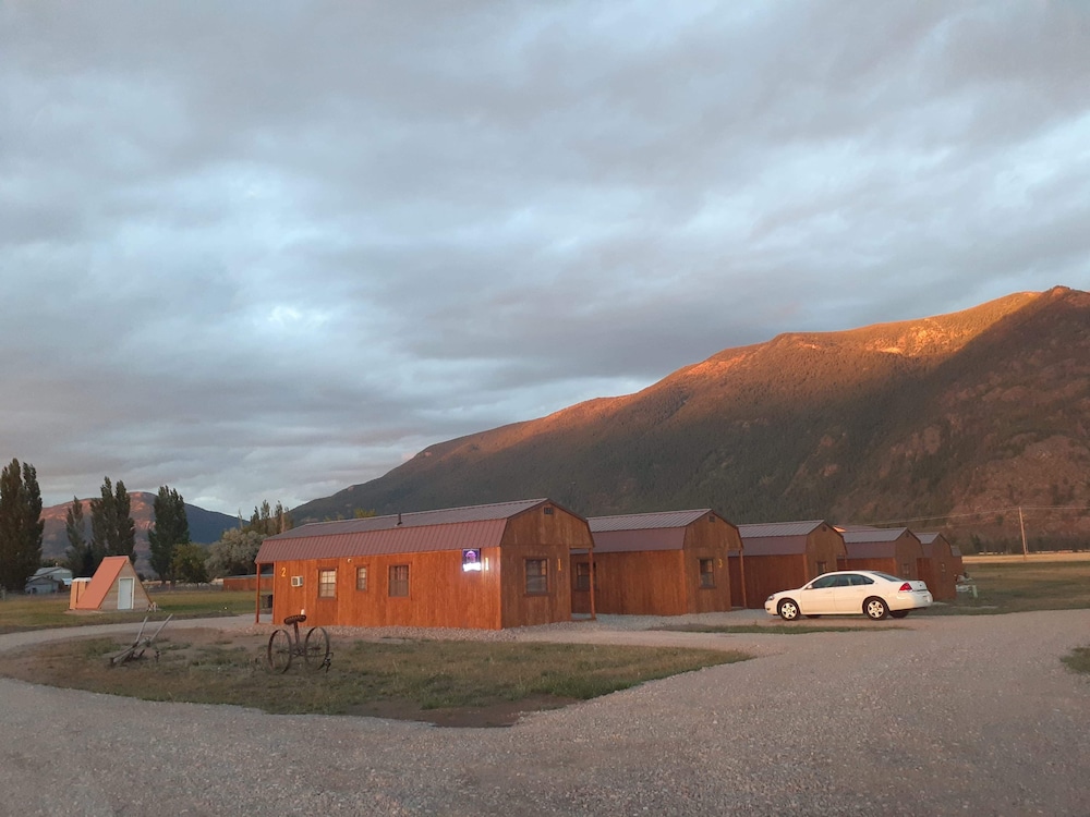 Glacier Acres Guest Ranch - photo 37