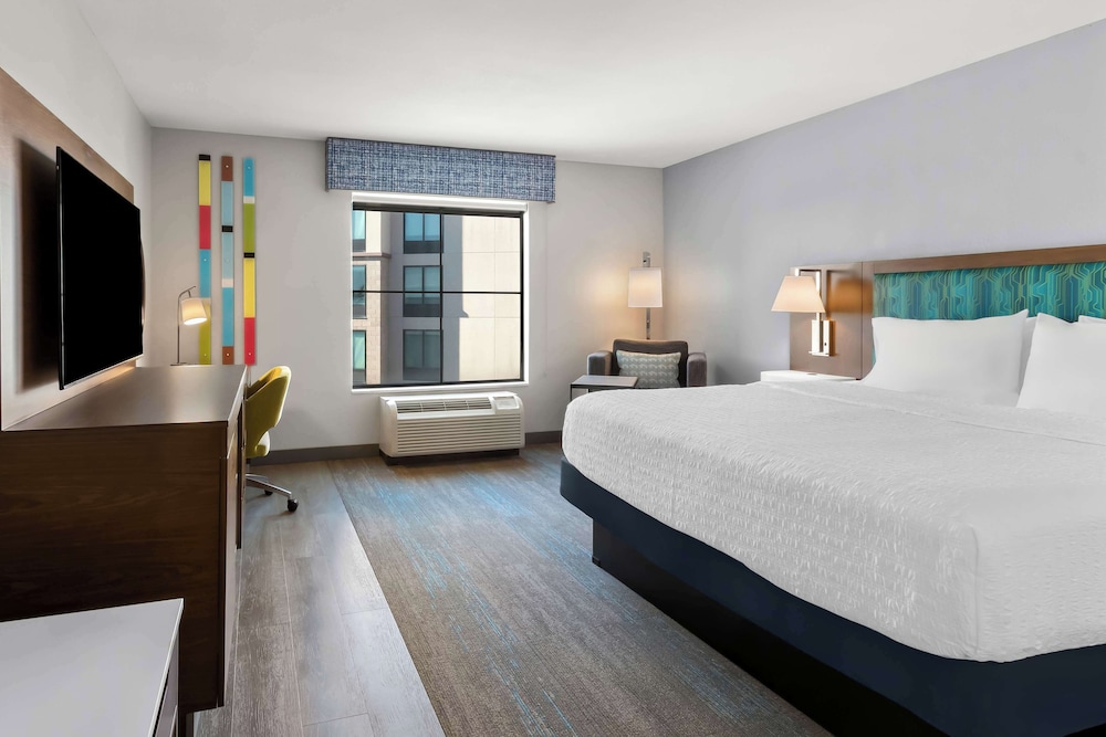 Hampton Inn & Suites Phoenix Gilbert - photo 16