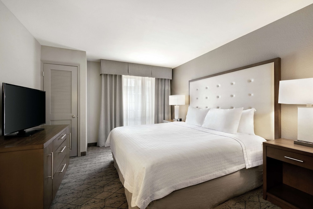 Homewood Suites by Hilton Portland Airport - photo 11