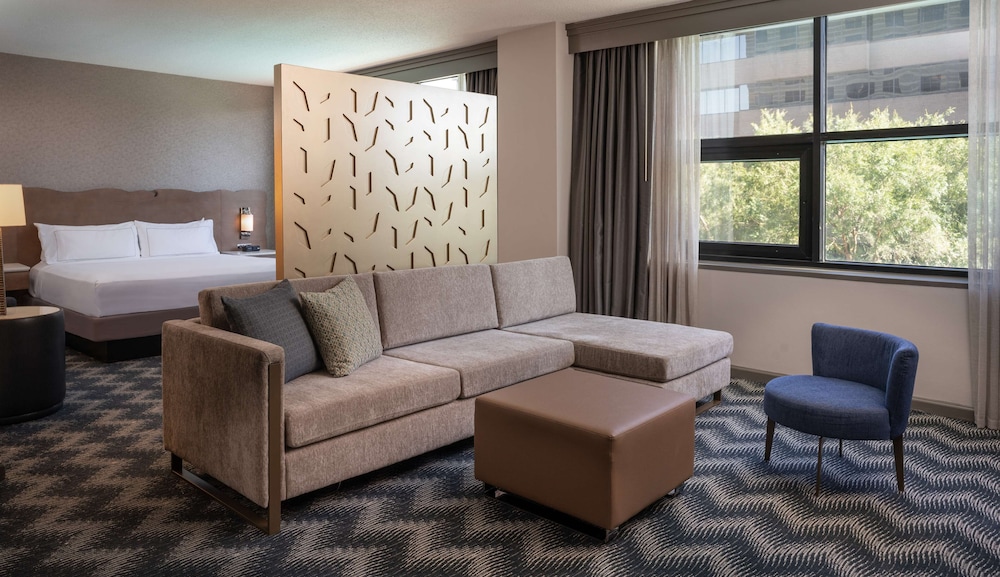 Hilton Houston North - photo 8