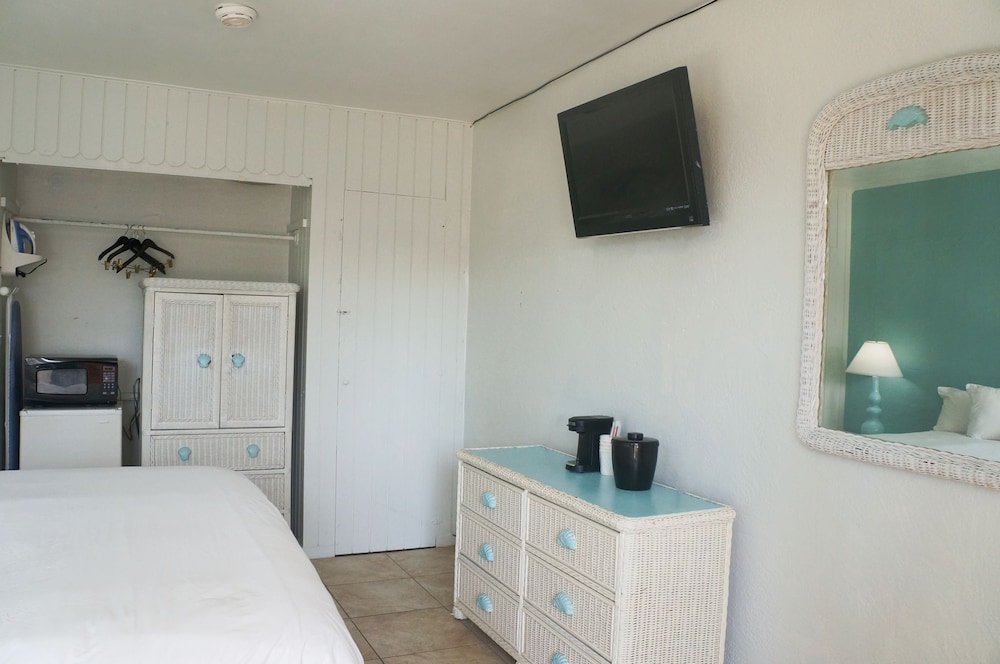 Ocean Holiday Motel - photo 9