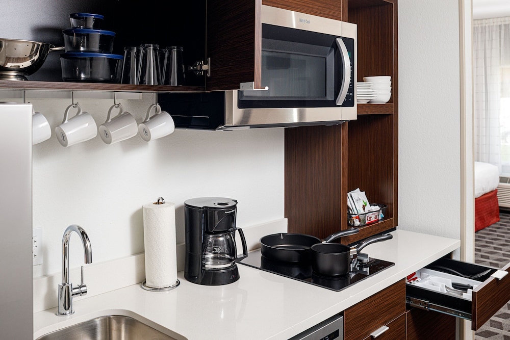 TownePlace Suites by Marriott Ironton - photo 12