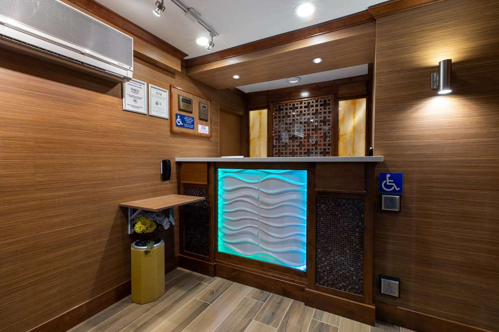 Hotel Vinea a Travelodge by Wyndham - photo 9
