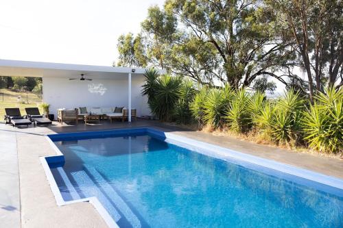 The Albens Countryside Chic amongst the Hills in Mudgee, Australia