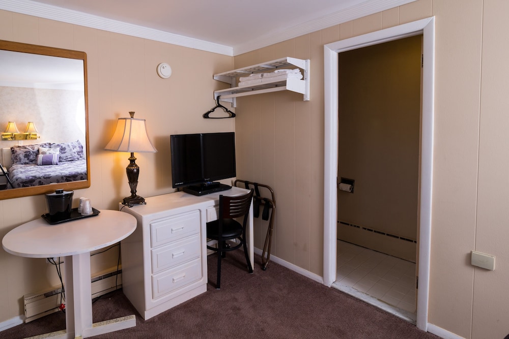 Lake Harmony Inn - photo 16