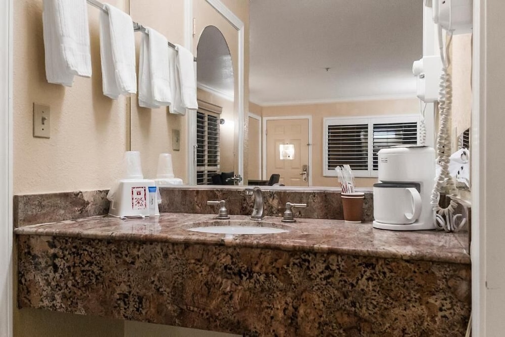 Country Inn Sonora - photo 51