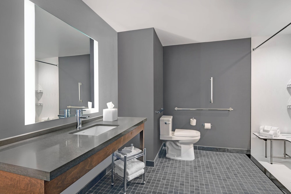 Courtyard by Marriott Manhattan Aggieville - photo 17