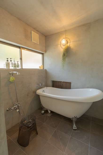 La Toile in Mitoyo, Japan