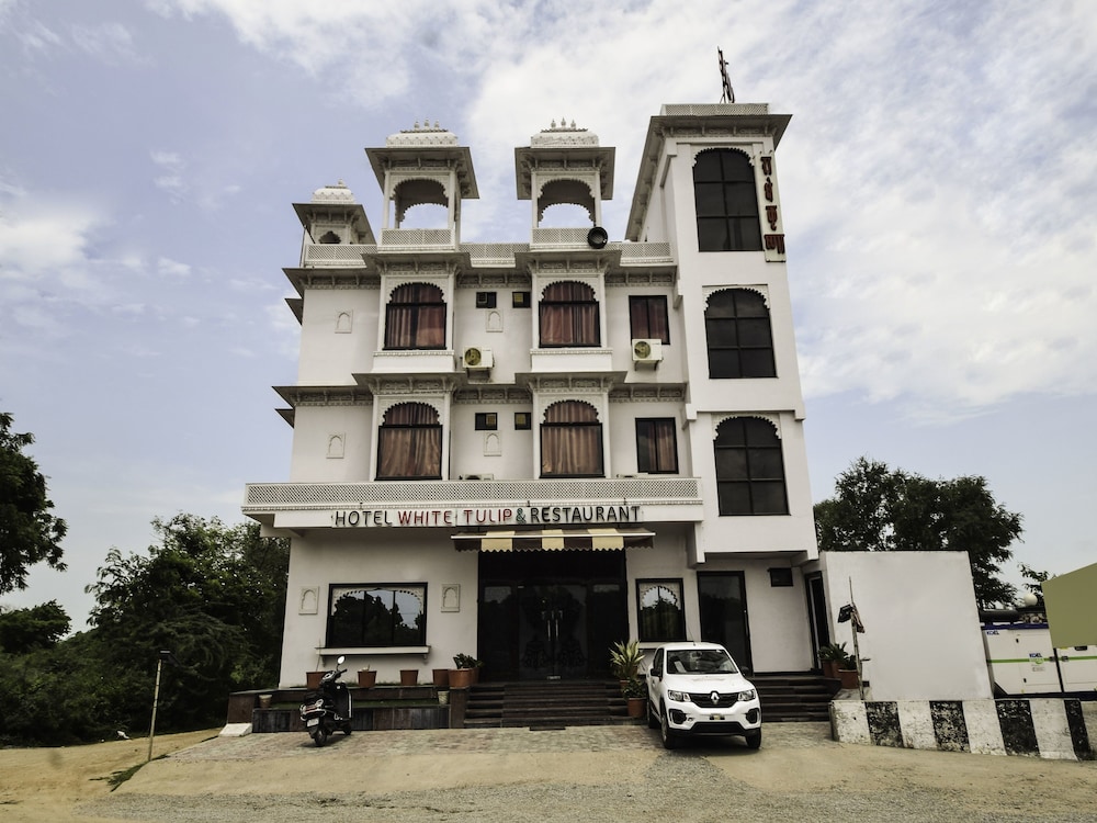 Hotel White Tulip — hotel near Maharana Pratap Airport