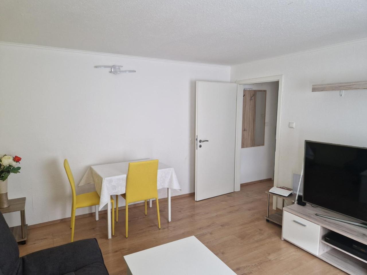 Ferienwohnung Am Waldrand D1 — Langgons — photo 5
