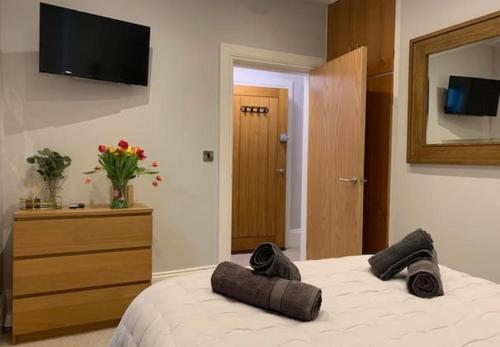 Apartment 16 The Moorings Ground Floor Apartment Moments from beach