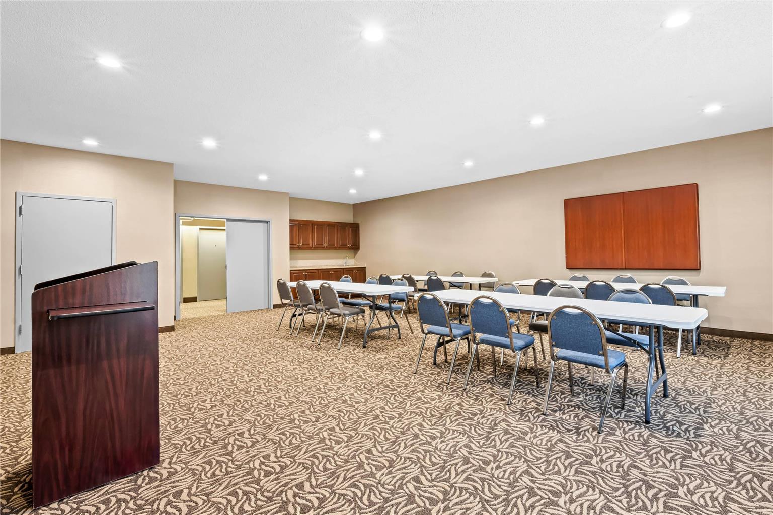 Comfort Inn & Suites Oxford South - photo 31