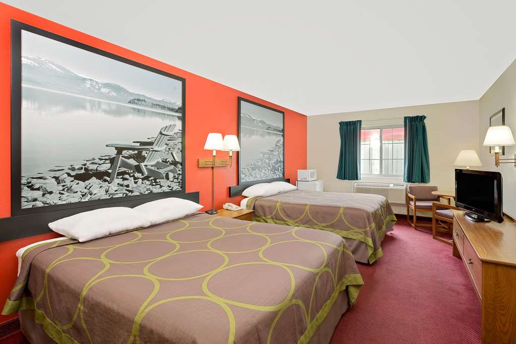 Super 8 by Wyndham Mound City - photo 7