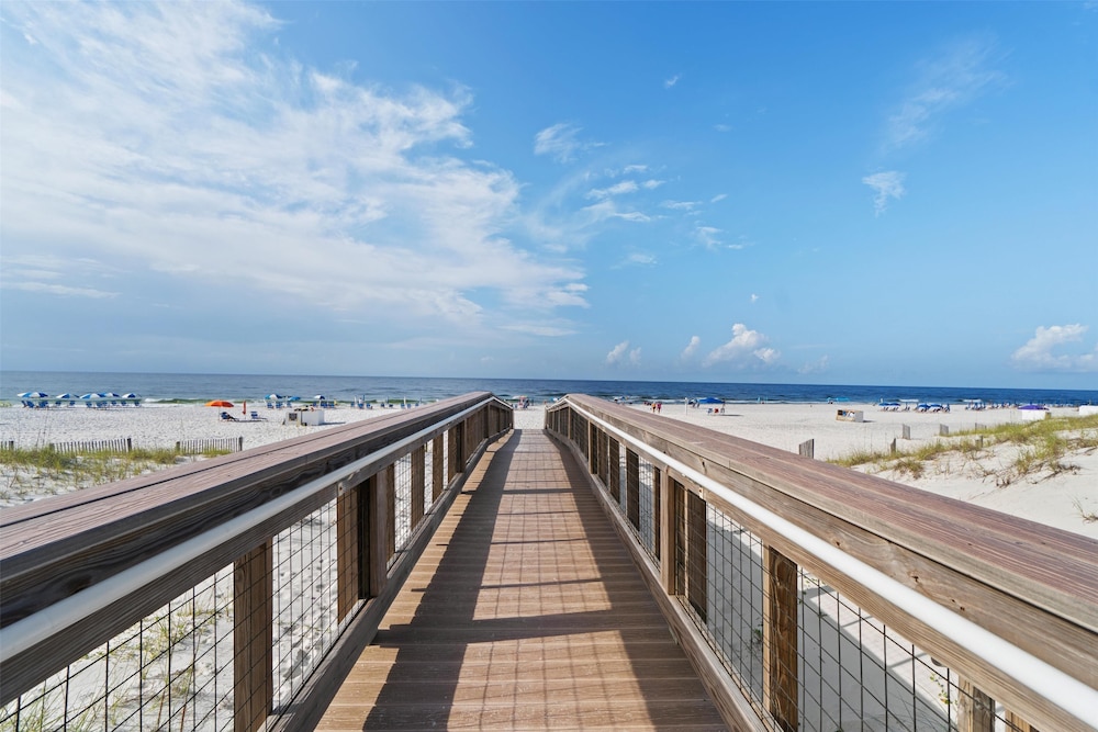 Hilton Garden Inn Orange Beach Beachfront - photo 102