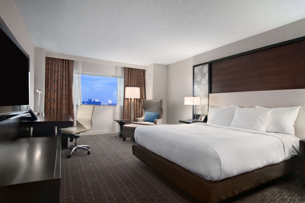 Hilton Atlanta Airport - photo 15