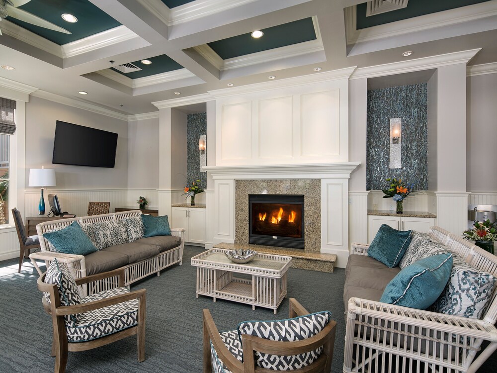 Avila Lighthouse Suites - photo 4