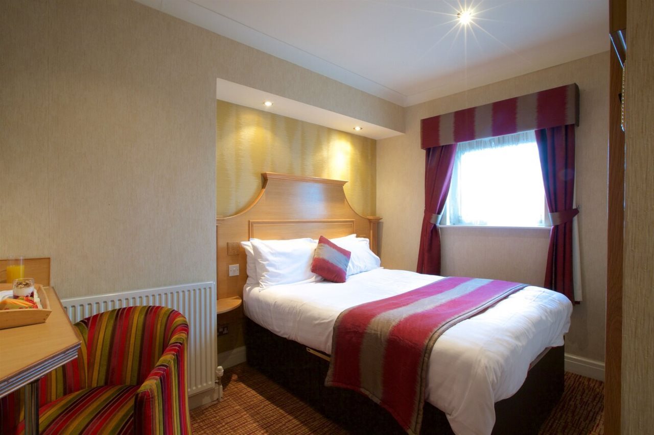Warrington Fir Grove Hotel Sure Hotel Collection by BW in Warrington, United Kingdom