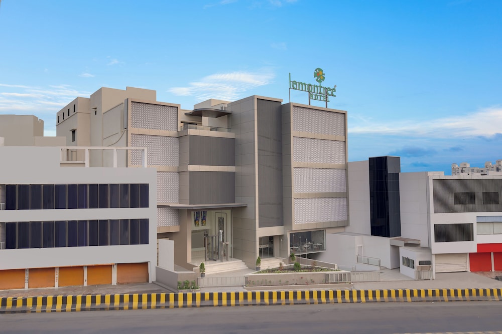 Lemon Tree Hotel Jamnagar — 4-Star Luxury Hotel in Jamnagar, India