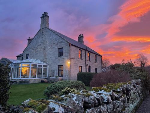 Thropton Demesne Farmhouse B&B — 4-Star Luxury Hotel in Rothbury, United Kingdom
