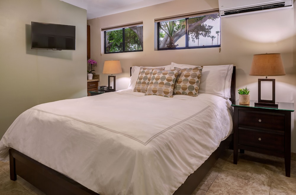 Avance Hotel - photo 3