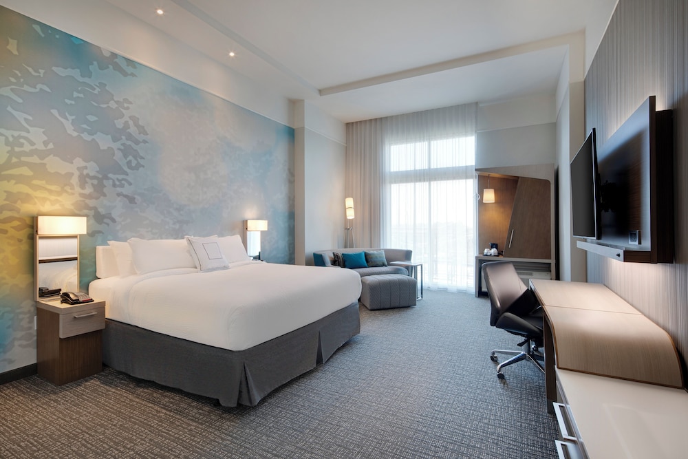 Courtyard by Marriott Atlanta Vinings Galleria - photo 12