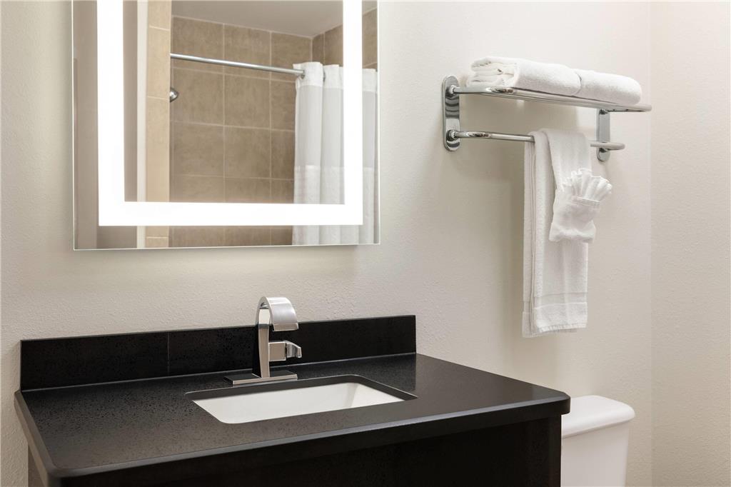 Ramada by Wyndham Del Rio - photo 18